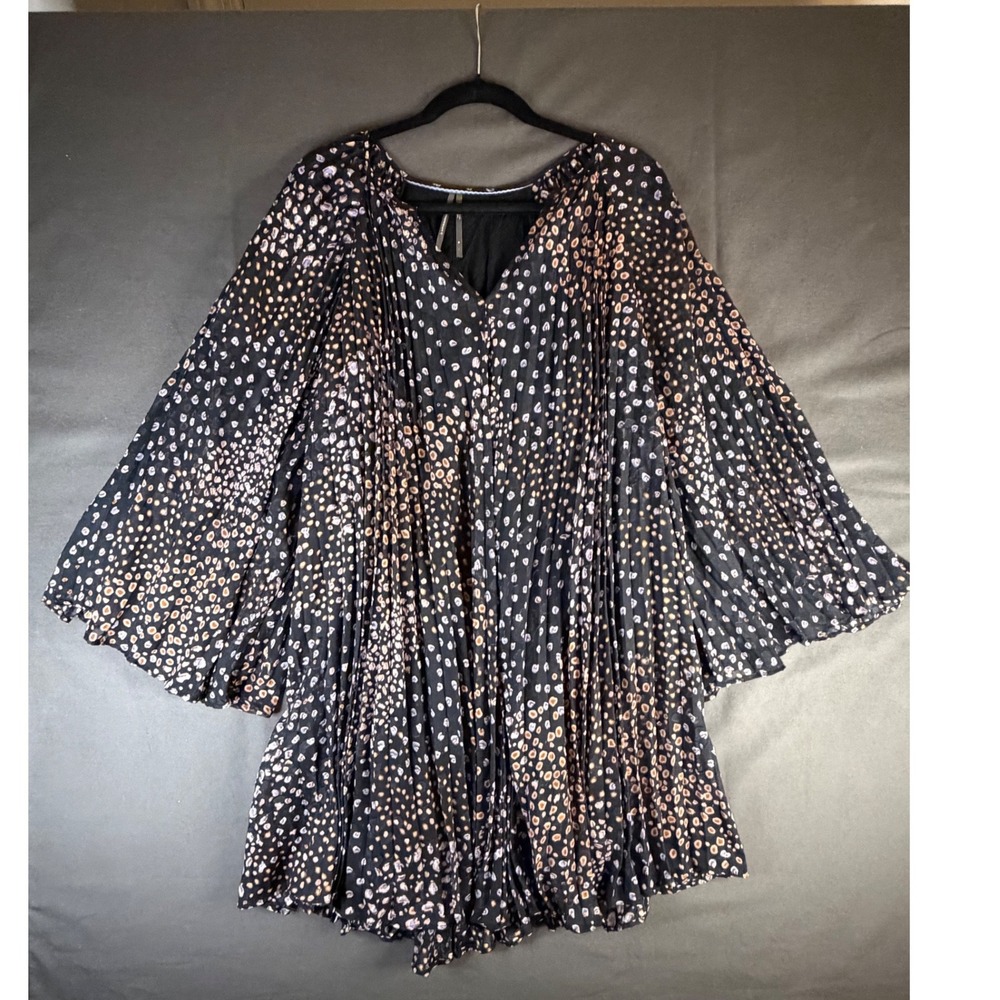 Anthropologie Pleated Mini Dress Black Multicolor Animal Dot V-Neck Size M